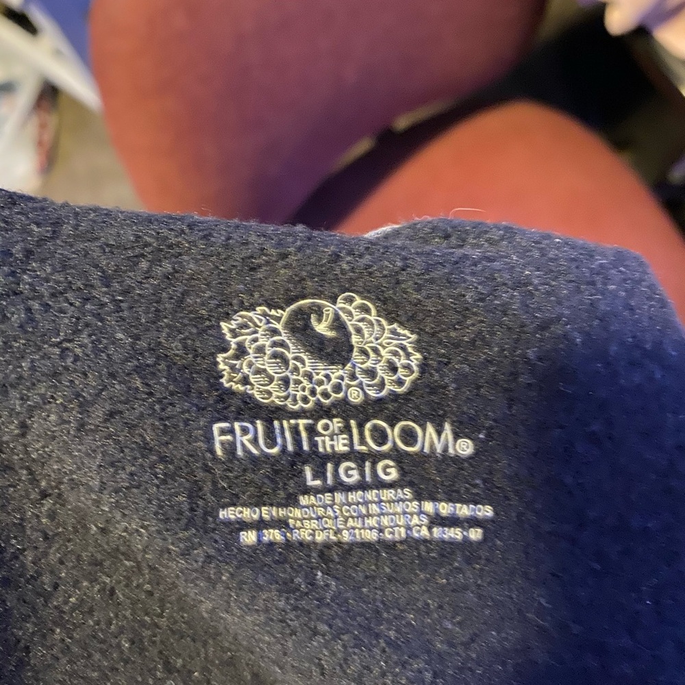 Sweatshirt - Picture 2 of 3